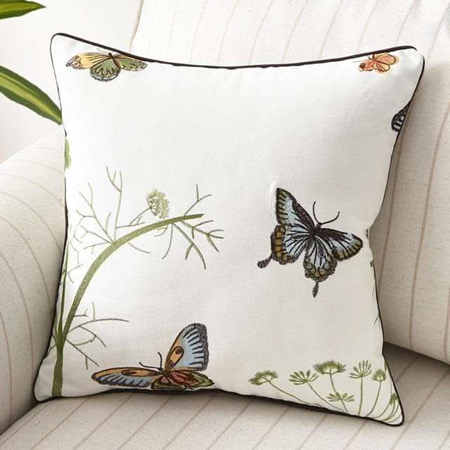 BowLift | Country-Style Embroidered Cushion Cover 45x45 cm