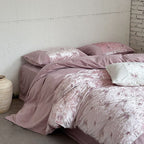 Luxurious velvet bedding set with crushed look and floral relief pattern