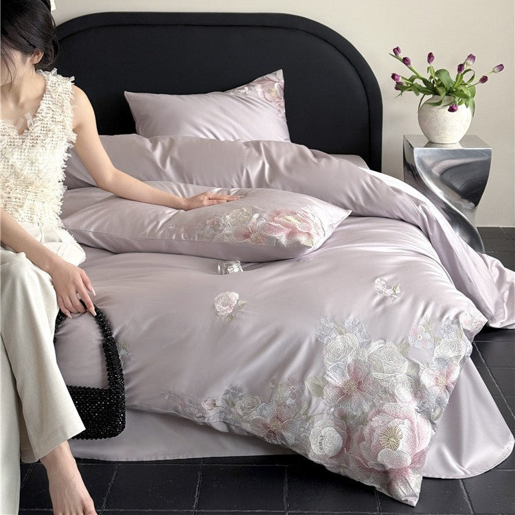 Satin bedding set with floral relief embroidery and velvety shine Kalsten