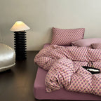 Floral cotton bedding set with quilted blanket and pillowcases