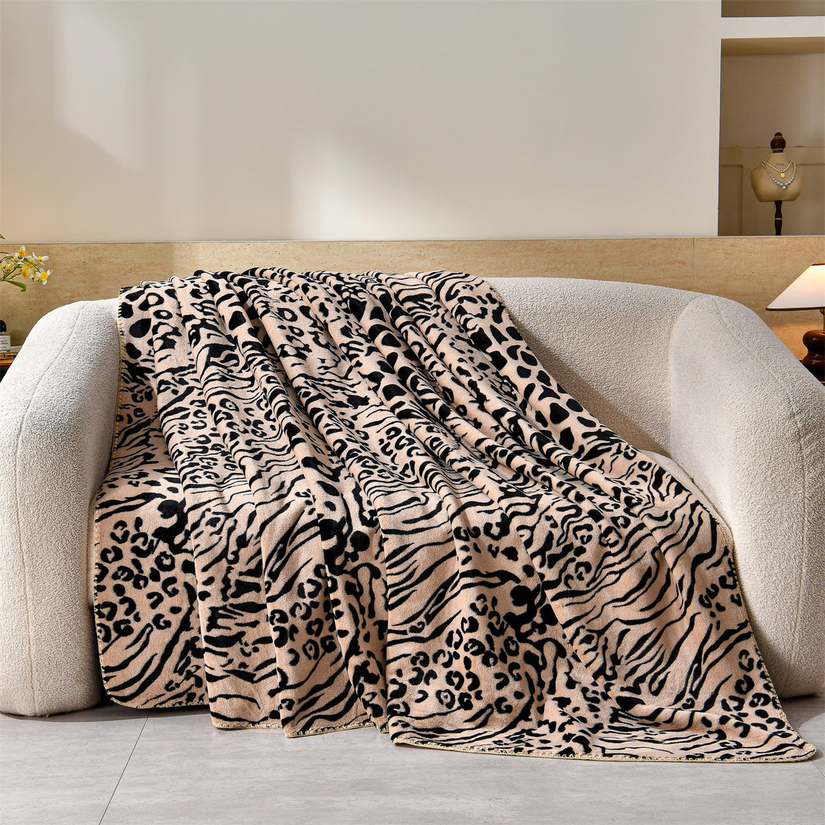 Luxury Leopard-Print Fleece Throw Blanket Kalsten