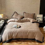 Bedding set made of cotton satin with mini heart embroidery and contrast piping Kalsten