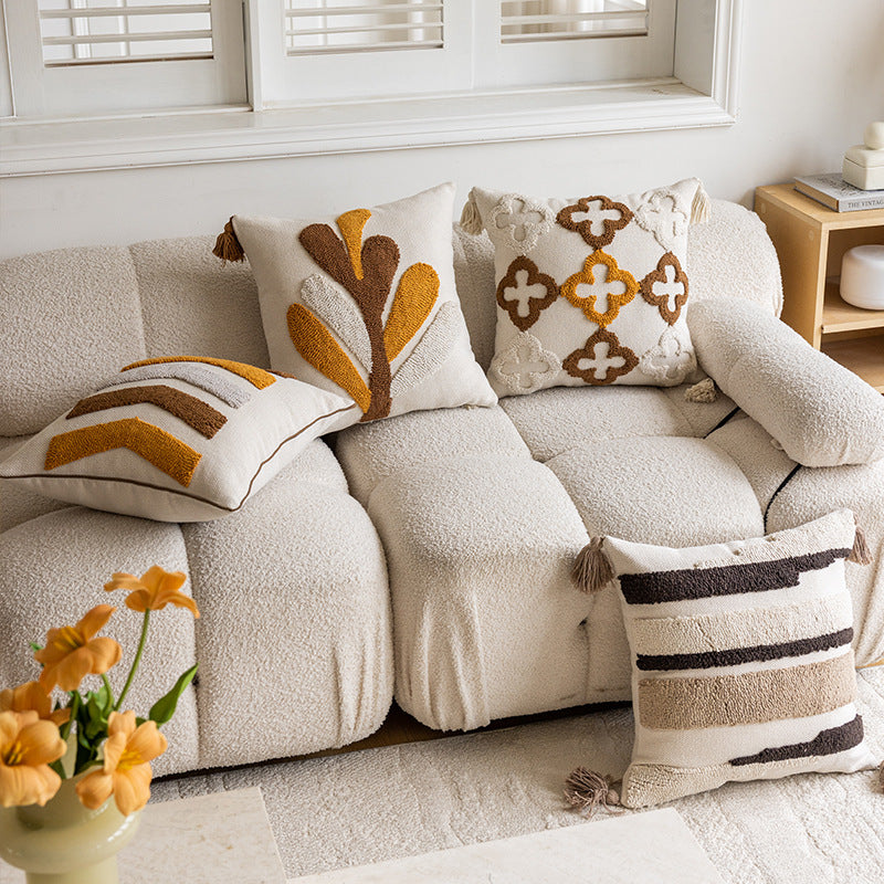 Tufted Quatrefoil Cotton Throw Pillow Cover with Corner Tassels and Hidden Zipper