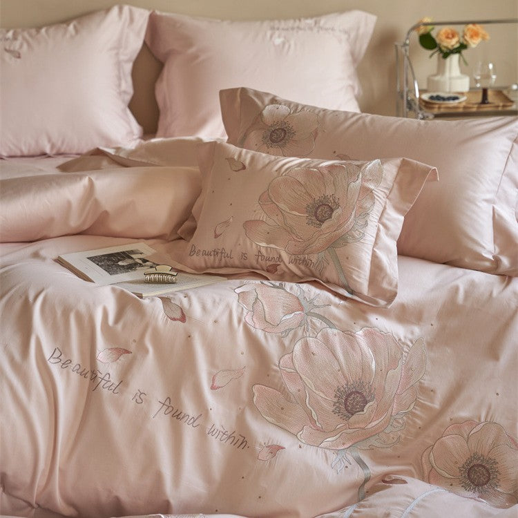 Satin bedding set with floral relief embroidery and velvety shine Kalsten