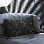Square decorative cushion made of velvet with relief longitudinal stripes and fringe tassel Kalsten