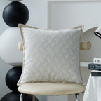 Square decorative cushion cover made of coarse woven bouclé with fine piping Kalsten