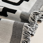 Elegant Geometric Pattern Throw Blanket