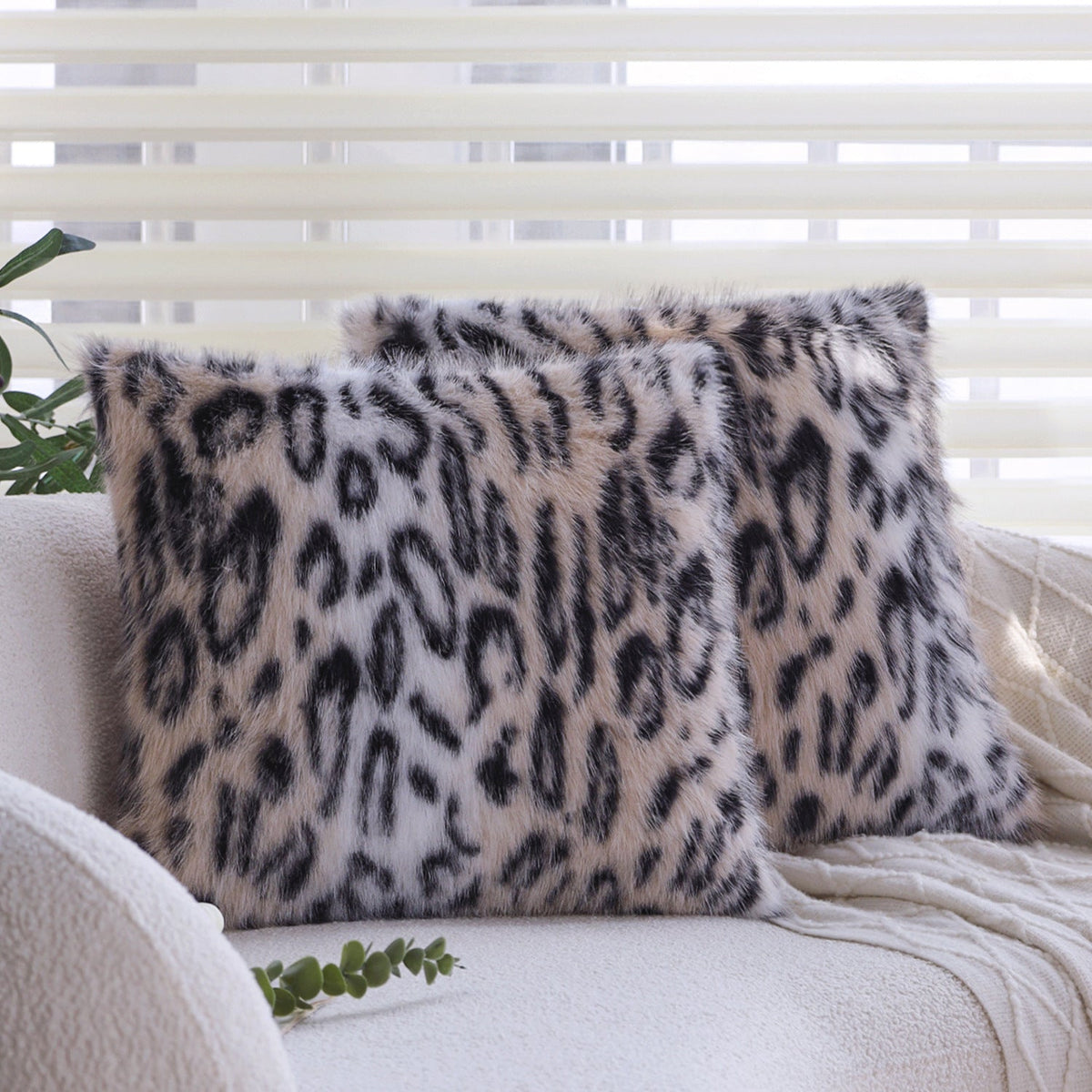 Square faux fur cushion cover in vintage leopard print with extra soft long hair Kalsten