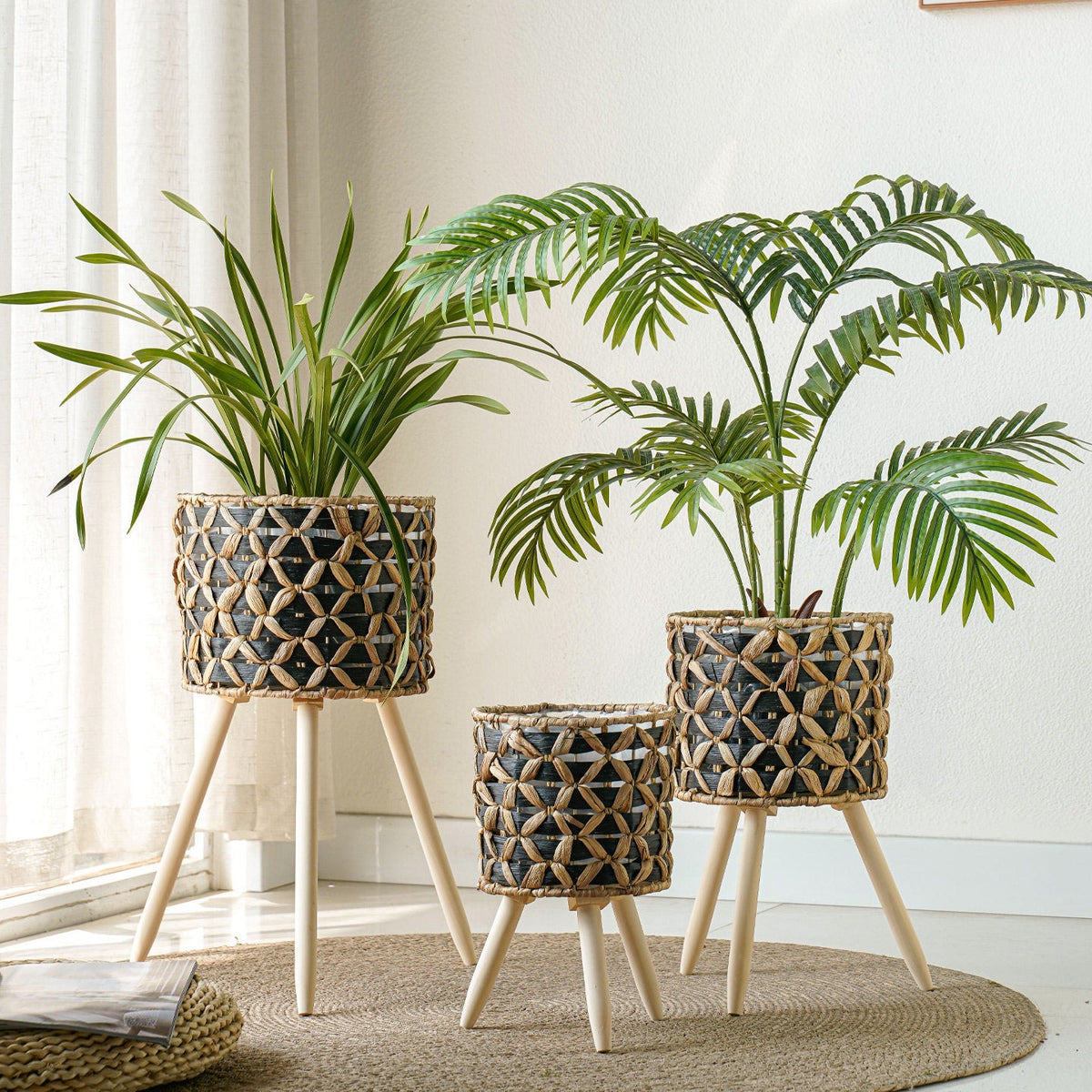 Plant stand made of braided material Kalsten
