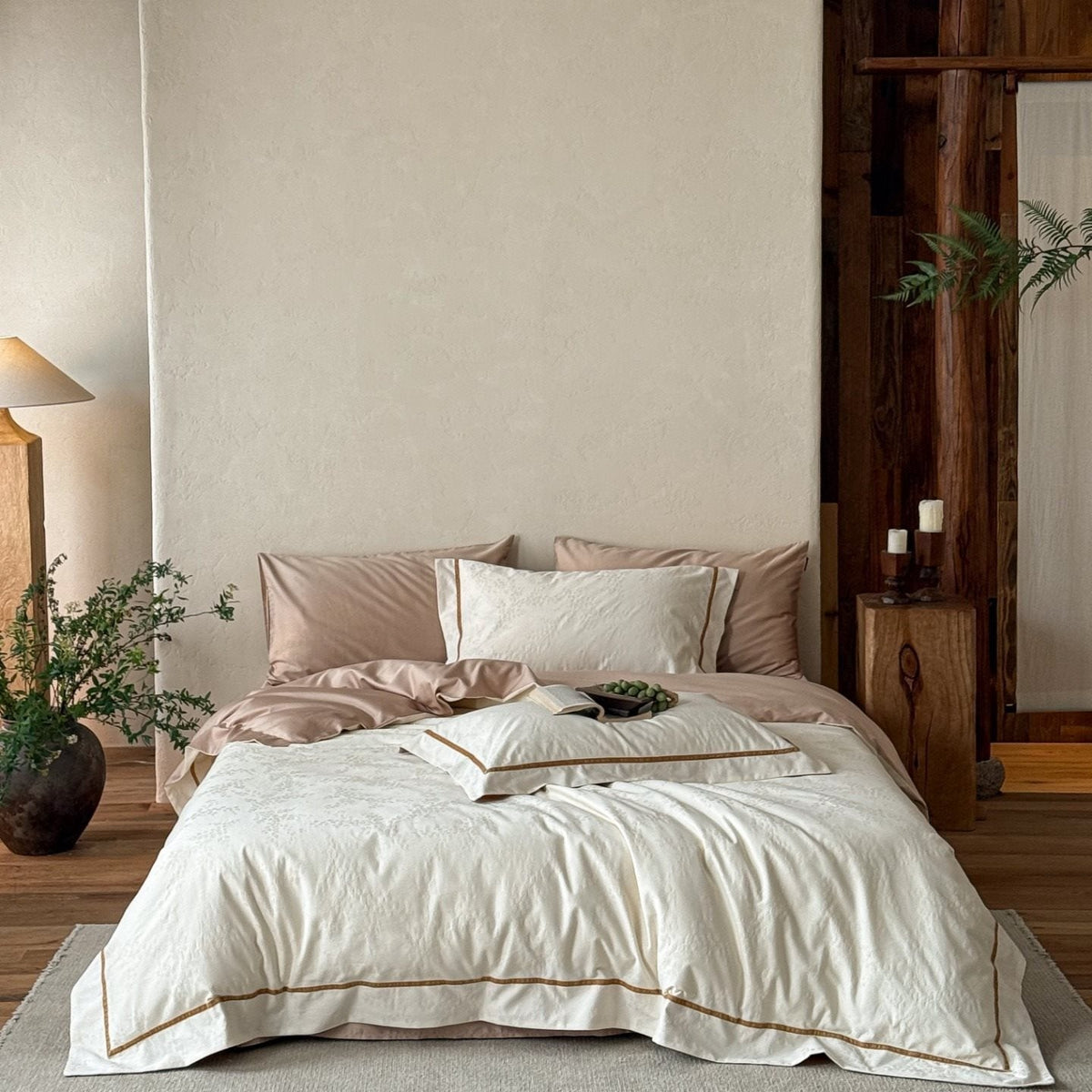 Premium bedding set made of breathable cotton blend with contrasting piping