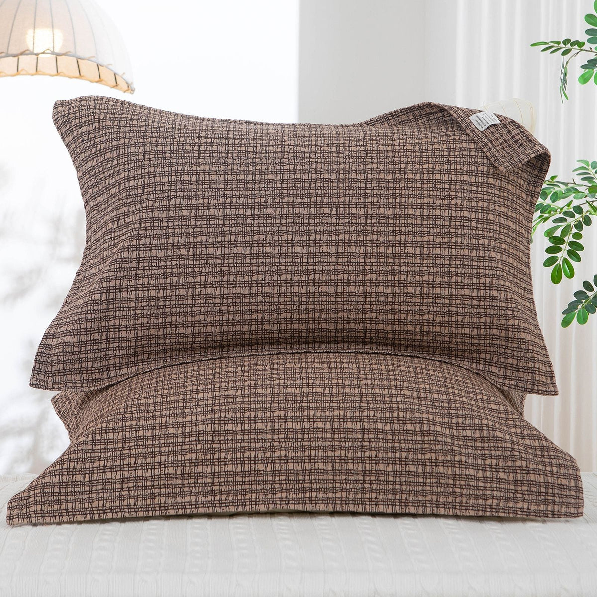 Women's pillowcase with delicate floral motif Kalsten