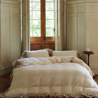 Bedding set in muslin quality with ruffle and crochet border