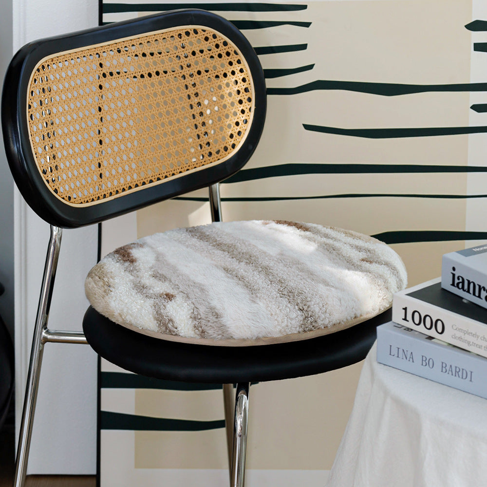 Round seat cushion with fluffy faux fur cover and non-slip bottom Kalsten