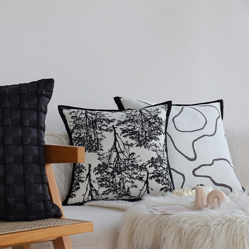 Decorative cushion with fine jacquard tree print and velvet piping Kalsten