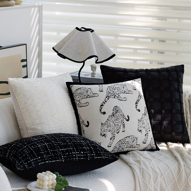 Rectangular decorative cushion with bouclé tweed structure Kalsten