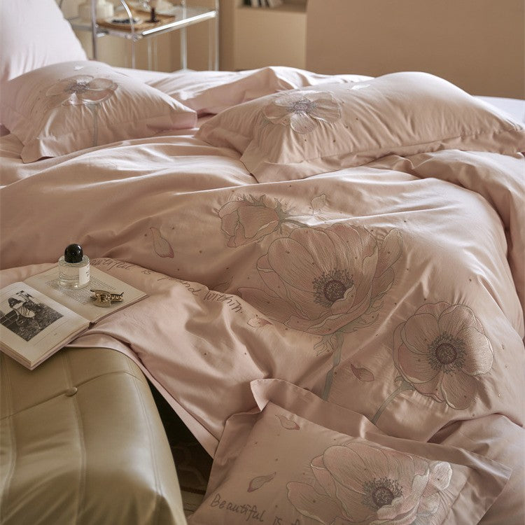 Satin bedding set with floral relief embroidery and velvety shine Kalsten