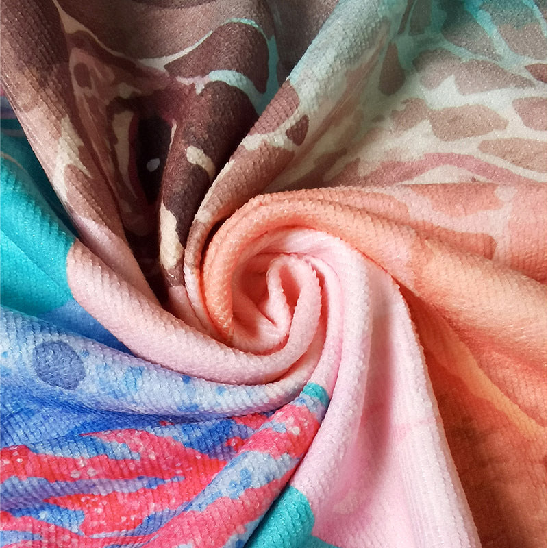 Beach towel with striking surf design Kalsten